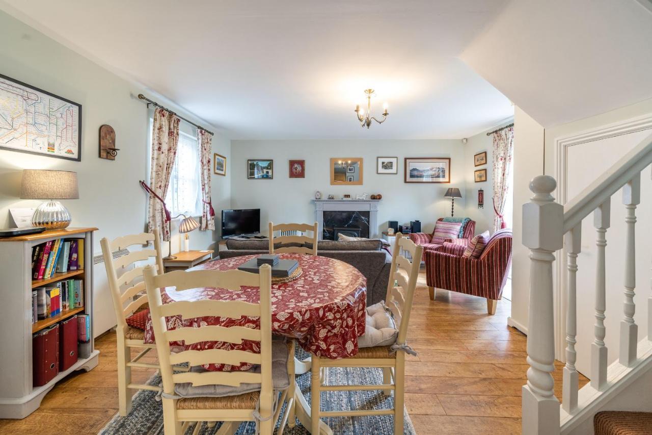 Amber Cottage Holker Bagian luar foto